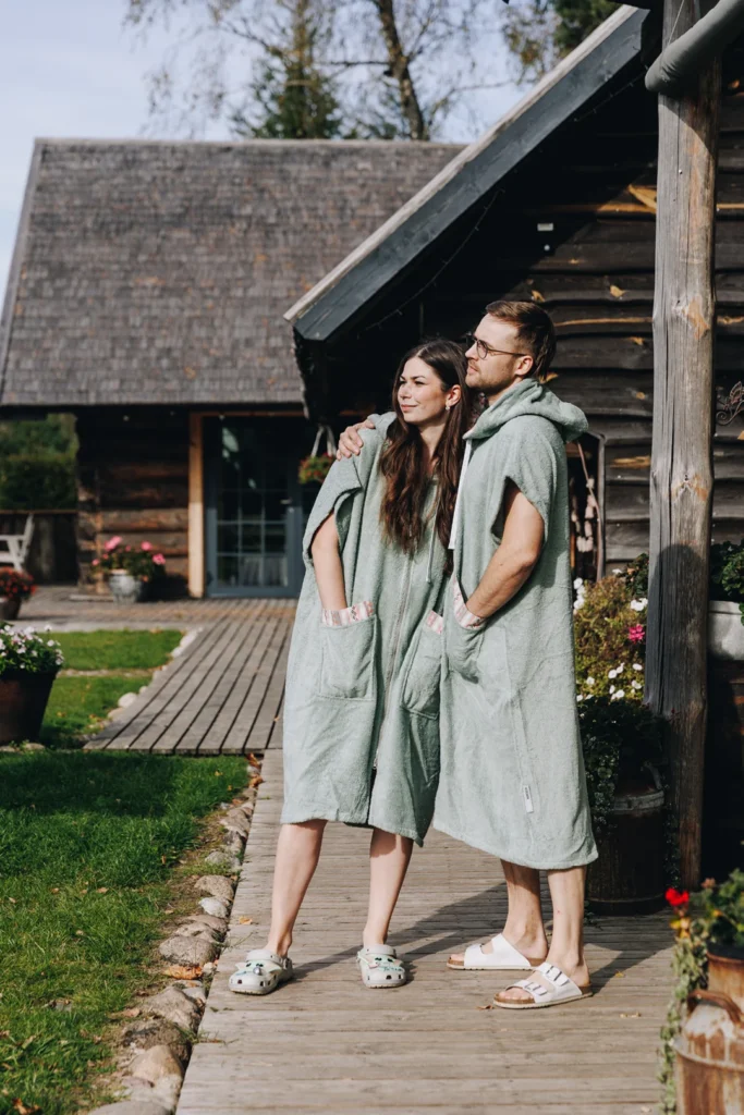 Premium Ponchovares – Sinisavi, L